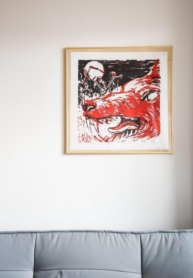 Apartment Art *